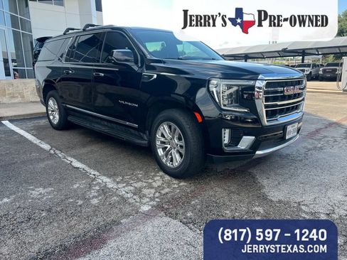 Used 2021 GMC Yukon XL SLT w/ SLT Luxury Plus Package RWD image 2
