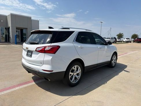 Used 2020 Chevrolet Equinox LT FWD image 10