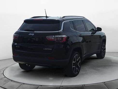 Used 2017 Jeep Compass Limited w/ Navigation Group AWD/4WD image 5