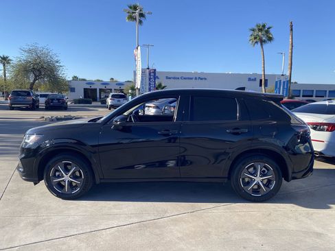 Certified 2024 Honda HR-V EX-L image 2