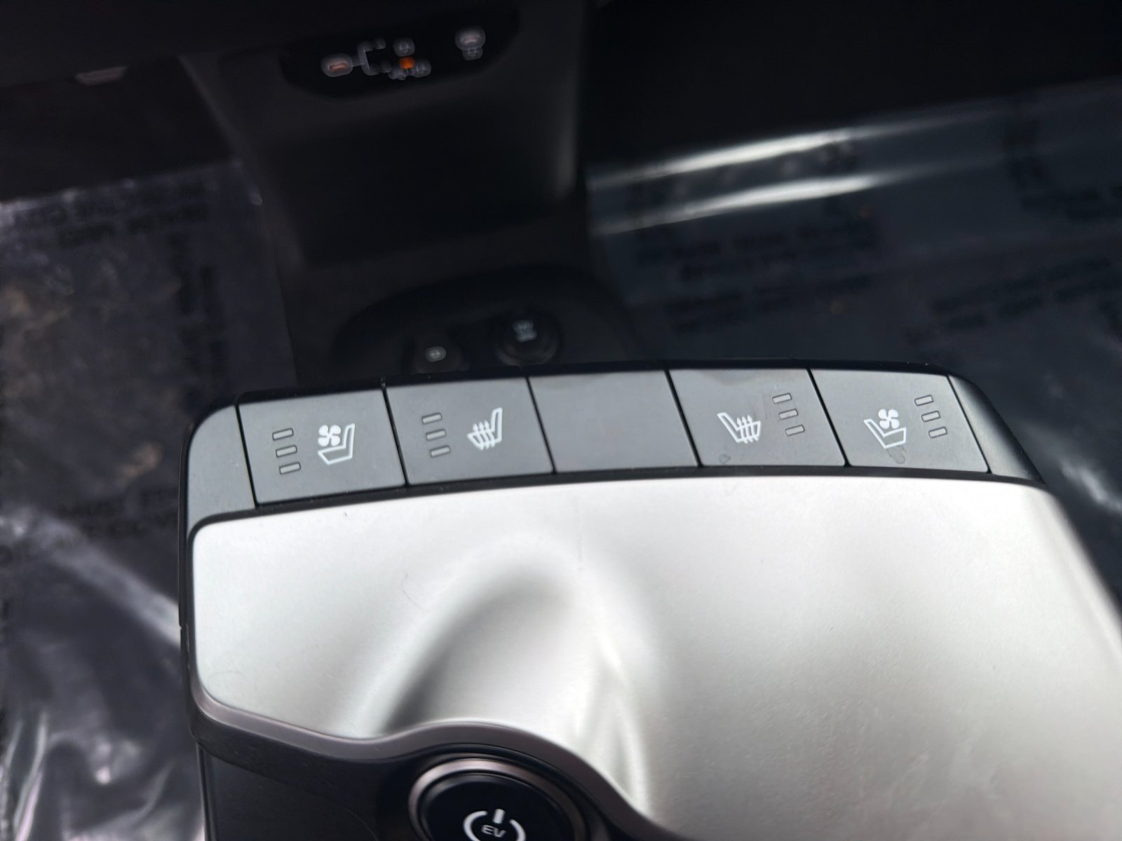 Used 2025 Kia EV6 Wind RWD image 43