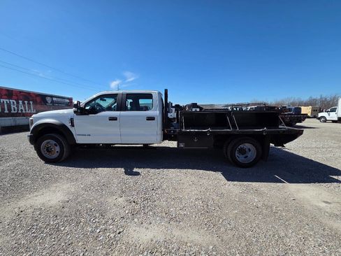 Used 2019 Ford F550 4X4 4dr Crew Cab 179.8 203.8 i image 4