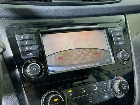 Used 2019 Nissan Rogue Sport S FWD image 23