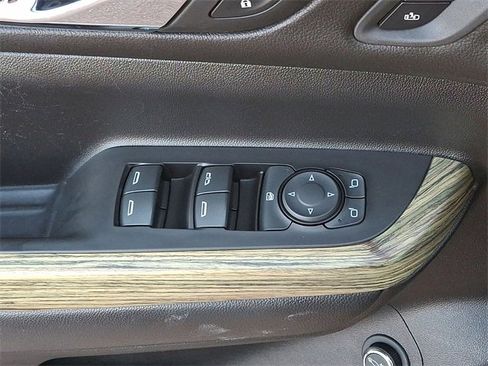 Certified 2019 GMC Acadia Denali w/ Technology Package image 23