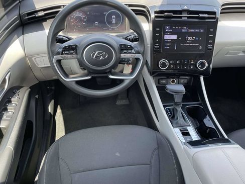 Used 2024 Hyundai Tucson SE FWD image 9