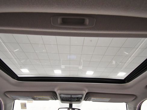 Used 2019 Toyota 4Runner Limited image 16