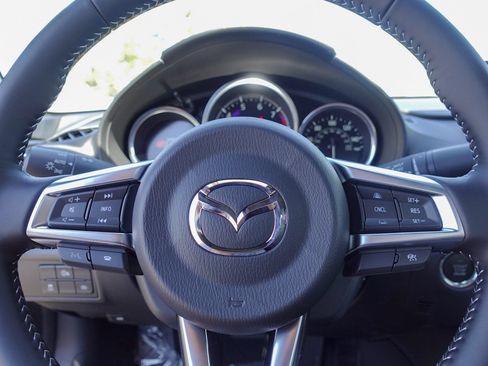 New 2026 MAZDA MX-5 Miata RF Grand Touring w/ Weather Package RWD image 14