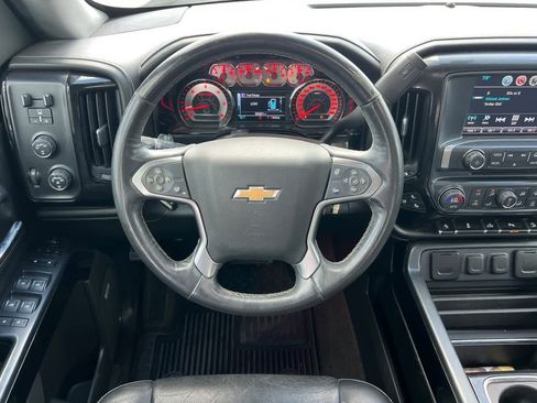 Used 2018 Chevrolet Silverado 1500 LTZ Z71 w/ LTZ Plus Package AWD/4WD image 16