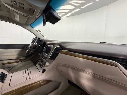 Used 2017 GMC Yukon Denali w/ Open Road Package RWD image 35