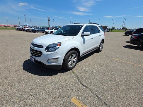 Used 2016 Chevrolet Equinox LT w/ Convenience Package AWD/4WD image 6