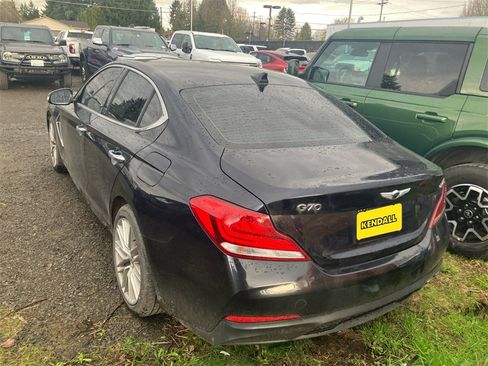 Used 2020 Genesis G70 2.0T image 11
