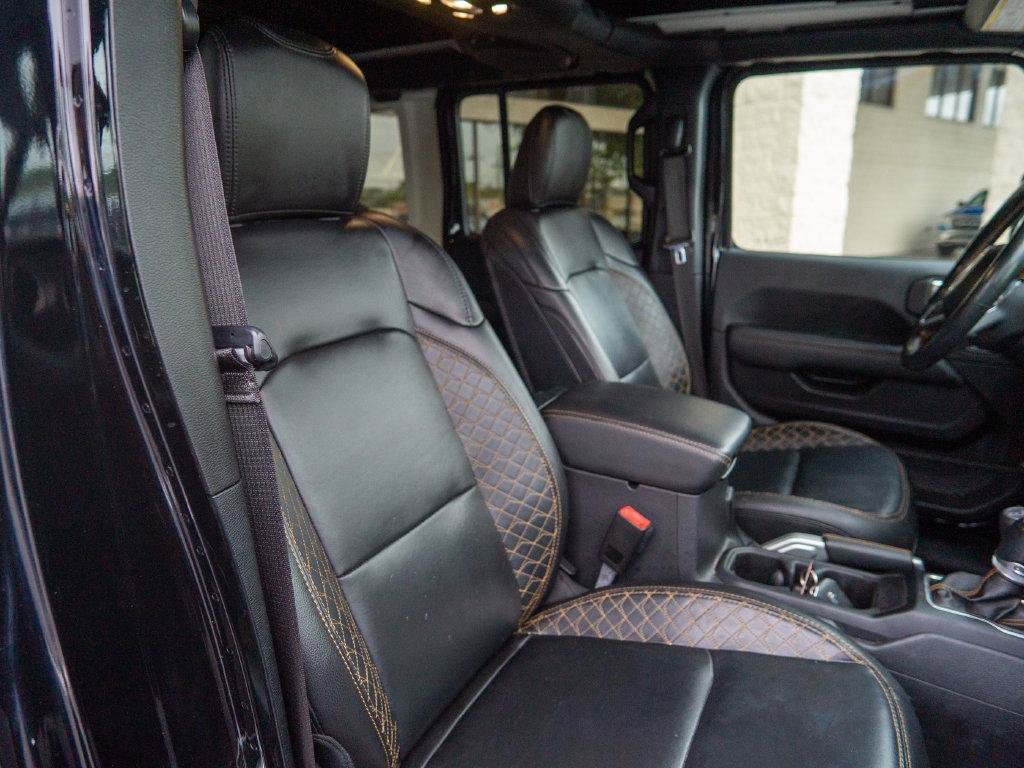 Used 2021 Jeep Wrangler Unlimited Sahara AWD/4WD image 30