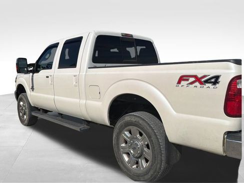 Used 2014 Ford F350 Lariat w/ Lariat Ultimate Package AWD/4WD image 9