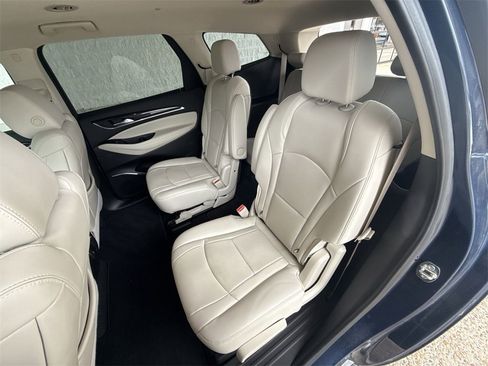 Certified 2023 Buick Enclave Essence image 24