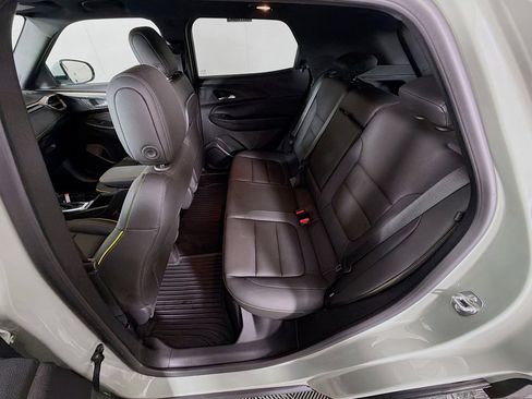 Used 2025 Chevrolet TrailBlazer ACTIV w/ Convenience Package image 23