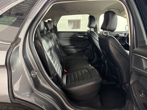Used 2024 Ford Edge SEL w/ Convenience Package AWD/4WD image 16