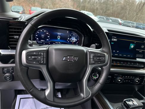 Certified 2024 Chevrolet Silverado 1500 LT Trail Boss w/ Convenience Package II image 18