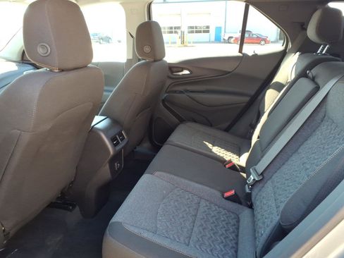 Used 2024 Chevrolet Equinox LT image 25