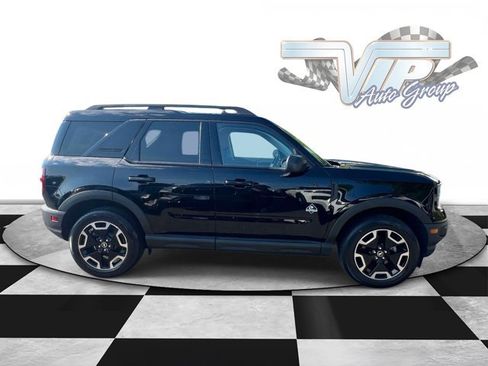 Used 2023 Ford Bronco Sport Outer Banks AWD/4WD image 5
