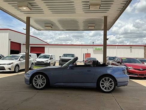 Used 2006 Honda S2000 image 8