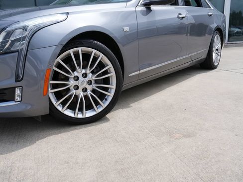 Used 2018 Cadillac CT6 Premium Luxury w/ Super Cruise Package AWD/4WD image 9
