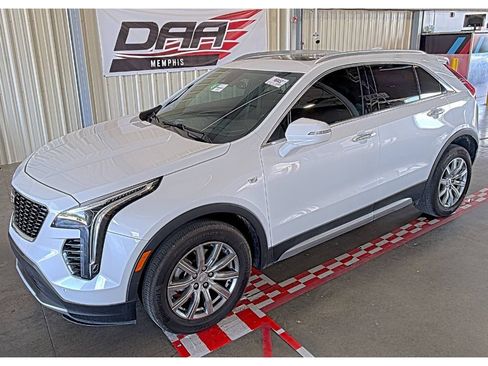 Used 2021 Cadillac XT4 Premium Luxury FWD image 1