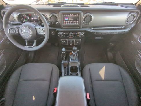 Certified 2023 Jeep Wrangler Unlimited image 16