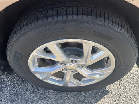 Used 2019 Chevrolet Equinox LT image 11