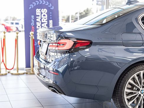Used 2023 BMW 540i xDrive AWD/4WD image 16