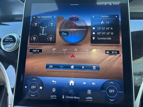 Used 2024 Mercedes-Benz GLC 300 4MATIC image 39