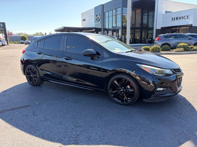 Used 2018 Chevrolet Cruze LT w/ Redline Edition FWD image 1