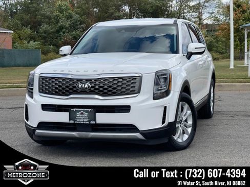 Used 2021 Kia Telluride LX image 38