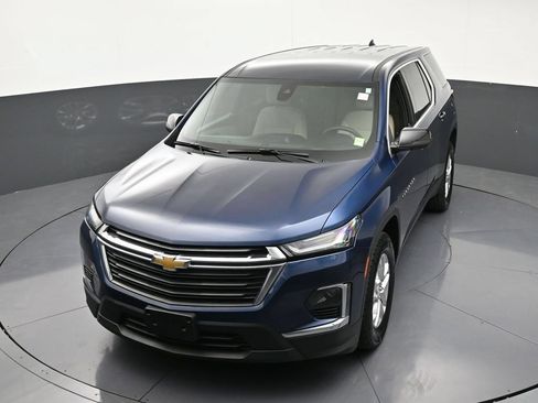 Used 2023 Chevrolet Traverse LS AWD/4WD image 23