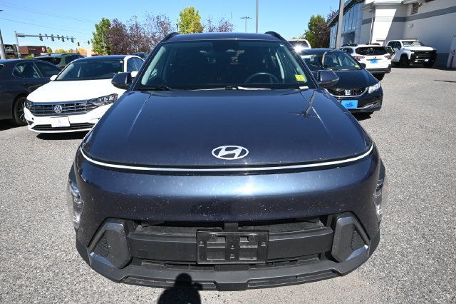 Used 2025 Hyundai Kona SEL AWD/4WD image 4