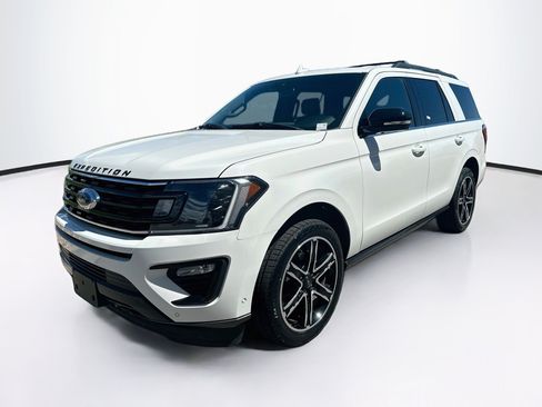 Used 2020 Ford Expedition Limited w/ Equipment Group 303A AWD/4WD image 3