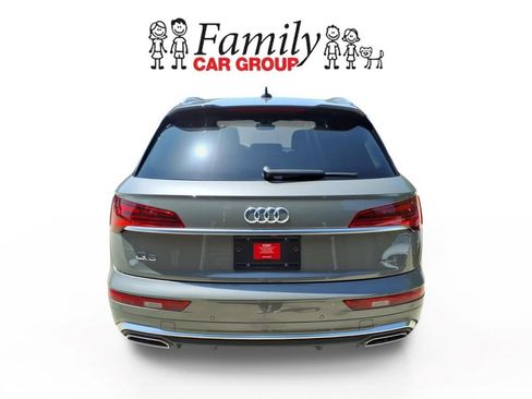 Used 2023 Audi Q5 2.0T Premium w/ Convenience Package AWD/4WD image 4