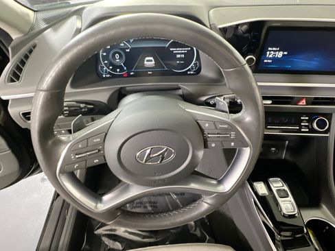 Used 2023 Hyundai Sonata Limited image 11