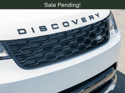 Certified 2025 Land Rover Discovery Dynamic SE AWD/4WD image 16