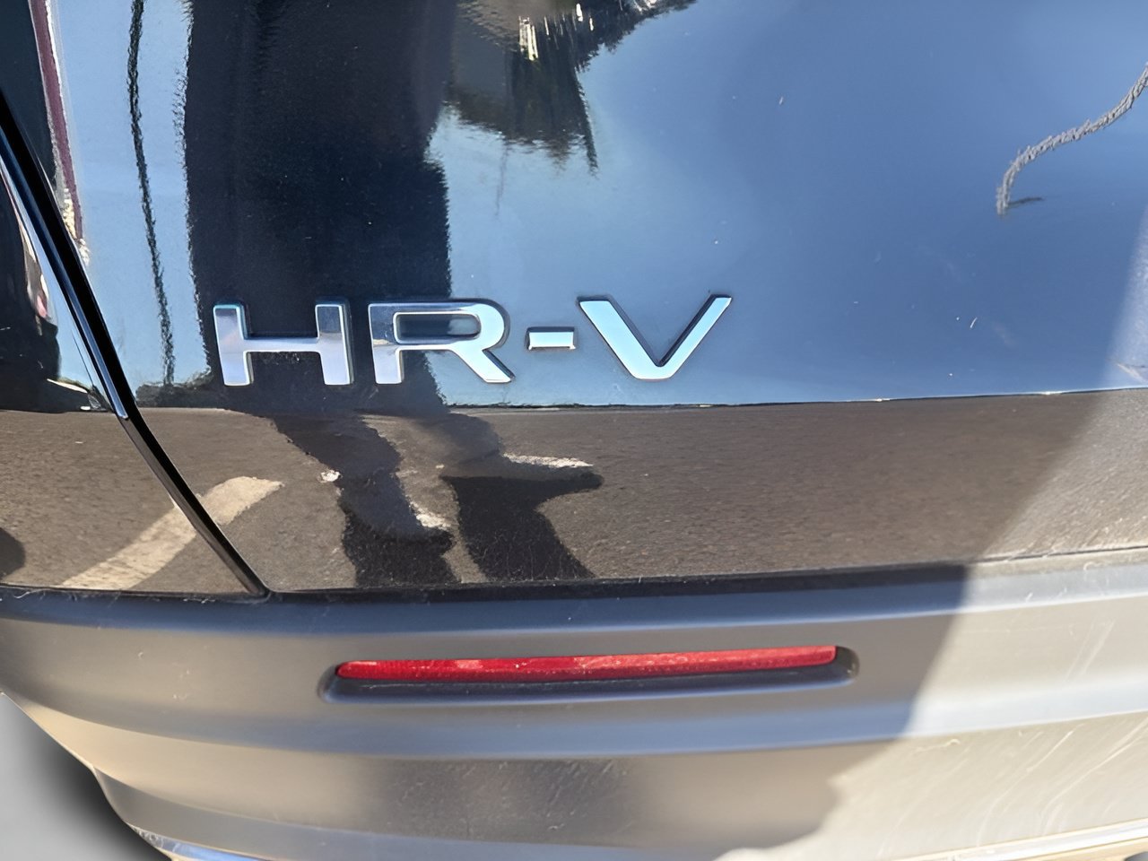 Used 2025 Honda HR-V Sport image 9