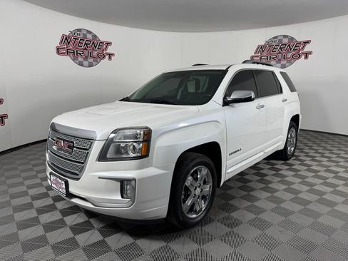 Used 2017 GMC Terrain Denali FWD image 3