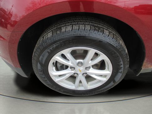 Used 2017 Chevrolet Equinox LT w/ Convenience Package AWD/4WD image 32