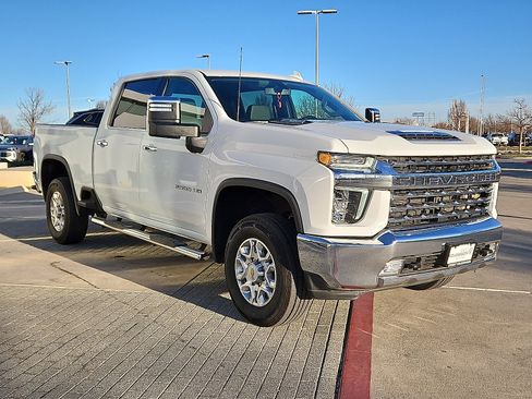 Used 2023 Chevrolet Silverado 2500 LTZ image 4