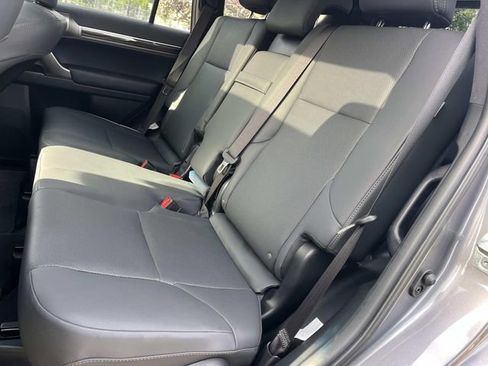 Used 2023 Lexus GX 460 Premium w/ Premium Package AWD/4WD image 24