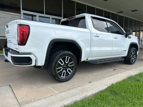 Used 2021 GMC Sierra 1500 AT4 w/ AT4 Preferred Package AWD/4WD image 7