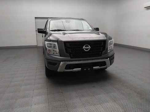 Used 2022 Nissan Titan SV RWD image 14