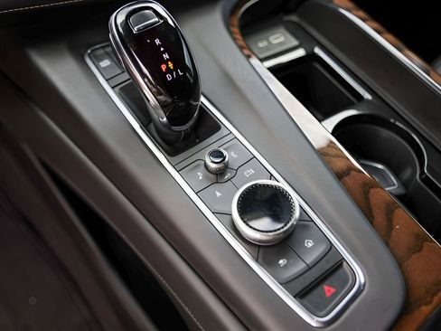 Certified 2023 Cadillac Escalade Sport Platinum AWD/4WD image 21