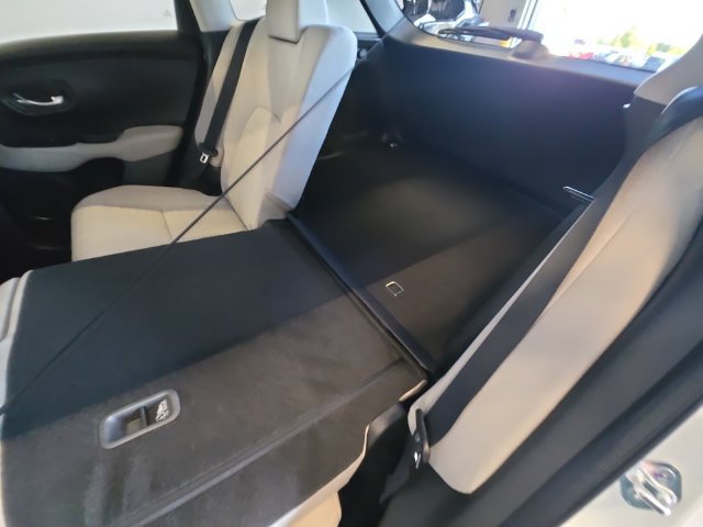 Used 2027 Honda HR-V LX image 29