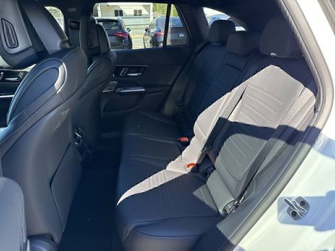 Certified 2026 Mercedes-Benz GLC 300 4MATIC image 17