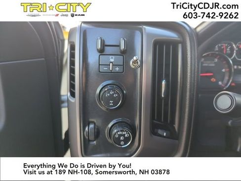 Used 2016 GMC Sierra 2500 SLT w/ Duramax Plus Package image 27