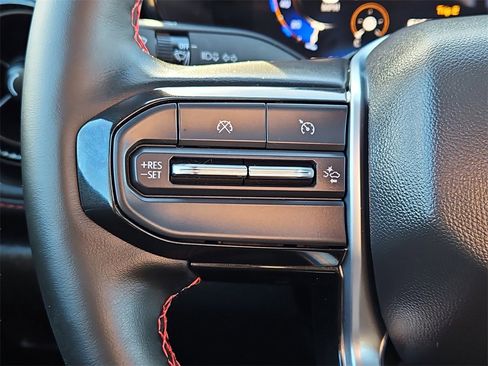 Certified 2025 Chevrolet Colorado Z71 w/ Z71 Convenience Package 2 image 27